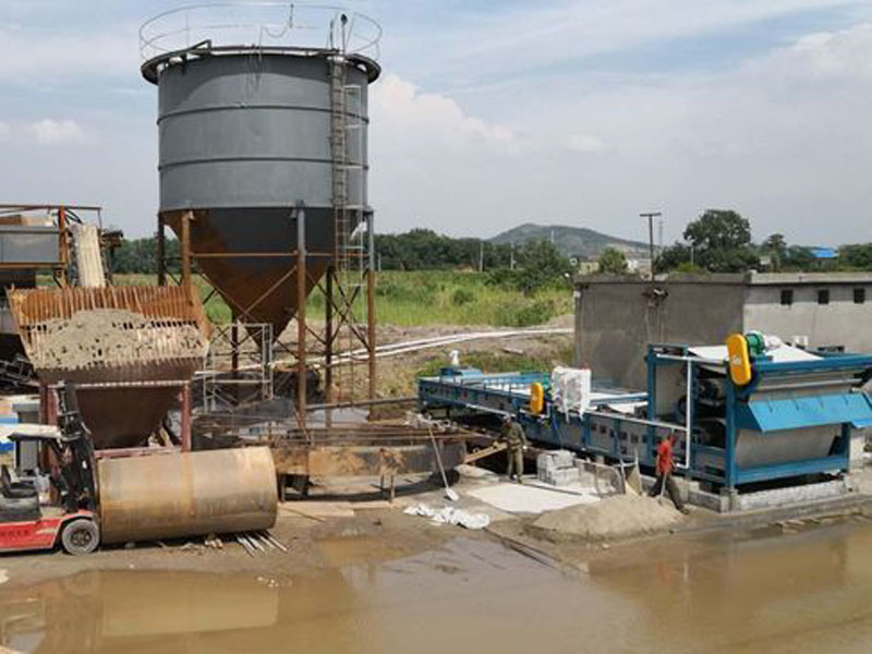 污泥處理設(shè)備